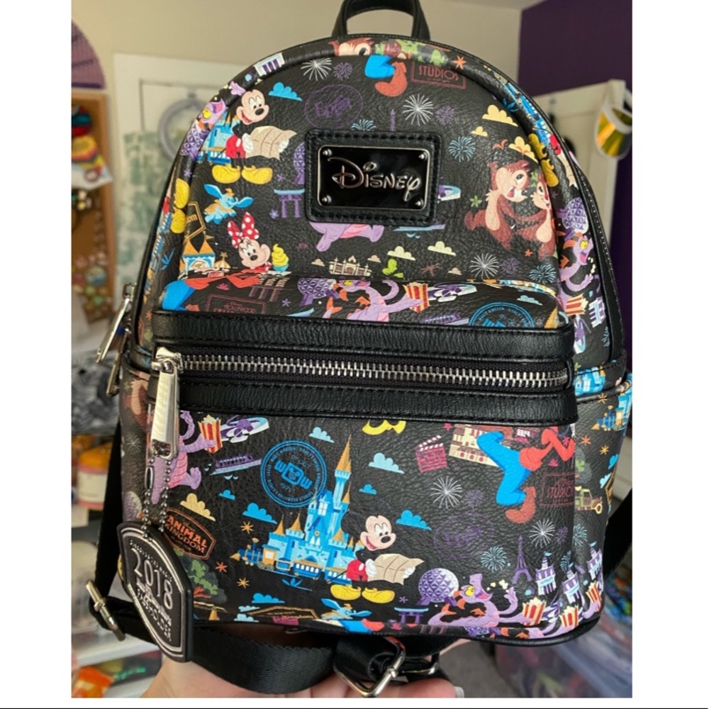 RARE WDW  2018 Passholder Backpack
